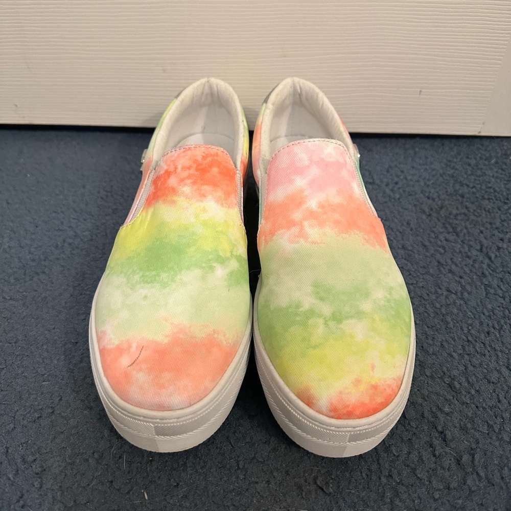 GBG PLATFORM SLIP ON SHOES